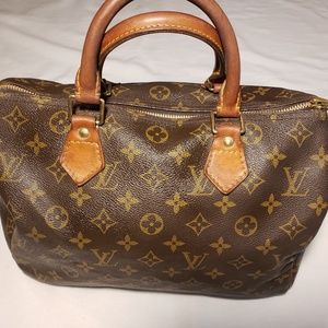 Authentic Louis Vuitton Vintage Speedy 30